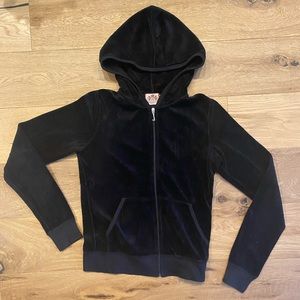 Juicy Couture Zip-up